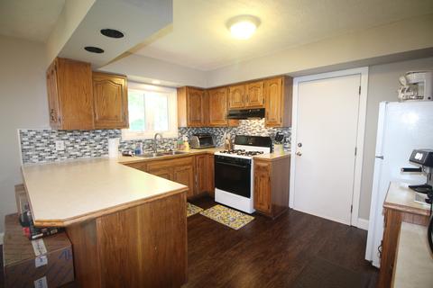 209 Robert Dr, Normal, IL 61761 photo 6