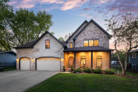 1013 Emerald Dr, Naperville, IL 60540 photo 3