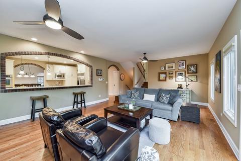 1013 Emerald Dr, Naperville, IL 60540 photo 12