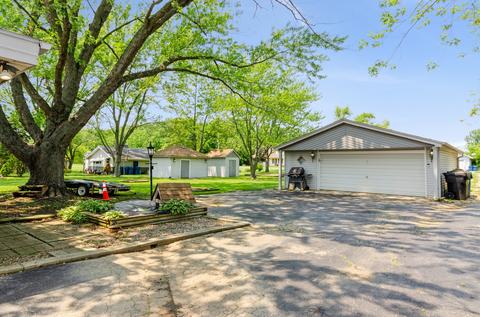 83 227th Pl, Steger, IL 60475 photo 10