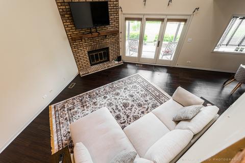 1787 Monterey Ct, Hoffman Estates, IL 60169 photo 10