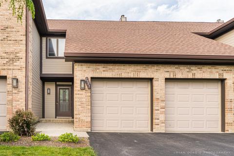 1787 Monterey Ct, Hoffman Estates, IL 60169 photo 1