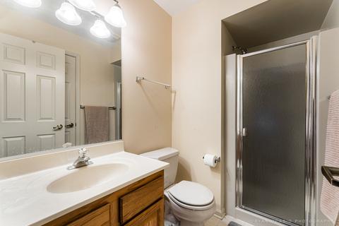 1787 Monterey Ct, Hoffman Estates, IL 60169 photo 27