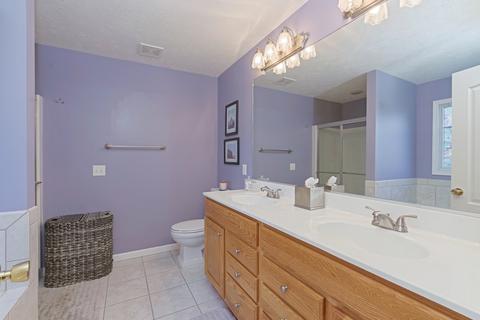 24 Pebblebrook Ct, Bloomington, IL 61705 photo 28