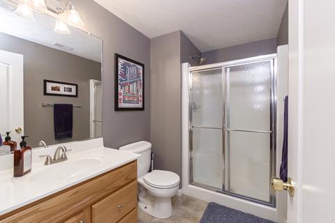 24 Pebblebrook Ct, Bloomington, IL 61705 photo 40