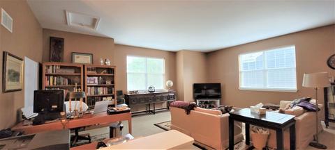 475 Mooresfield St, Elgin, IL 60124 photo 9