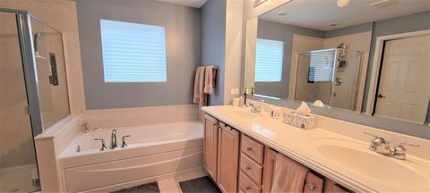 475 Mooresfield St, Elgin, IL 60124 photo 15