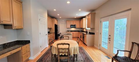 475 Mooresfield St, Elgin, IL 60124 photo 8