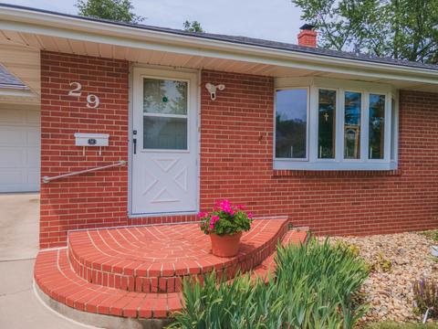 29 Knollcrest Ct, Normal, IL 61761 photo 7