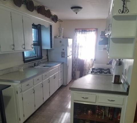328 W Mulberry St, Kankakee, IL 60901 photo 5