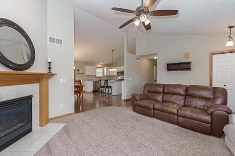 1803 Chuck Murray Dr, Normal, IL 61761 photo 6