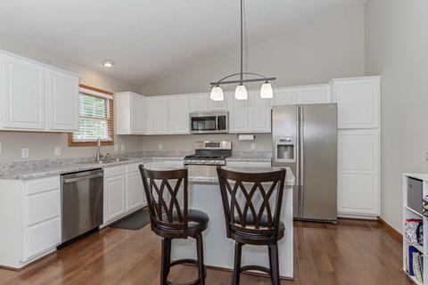 1803 Chuck Murray Dr, Normal, IL 61761 photo 9