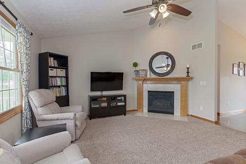 1803 Chuck Murray Dr, Normal, IL 61761 photo 5