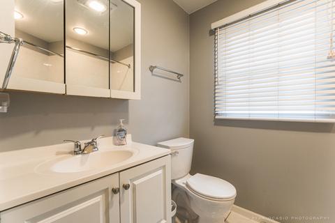 417 N Rush St, Itasca, IL 60143 photo 18