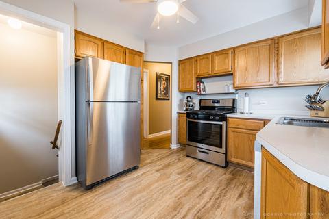 417 N Rush St, Itasca, IL 60143 photo 10