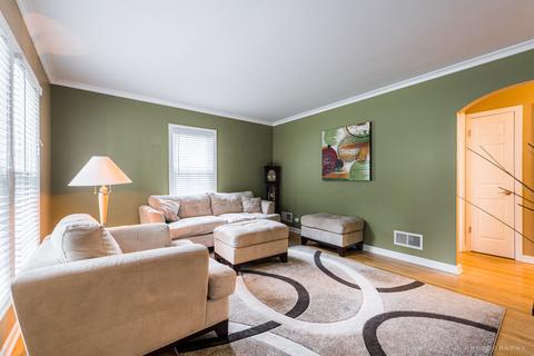 417 N Rush St, Itasca, IL 60143 photo 4