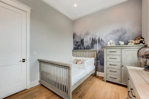 3602 N Artesian Ave, Chicago, IL 60618 photo 32