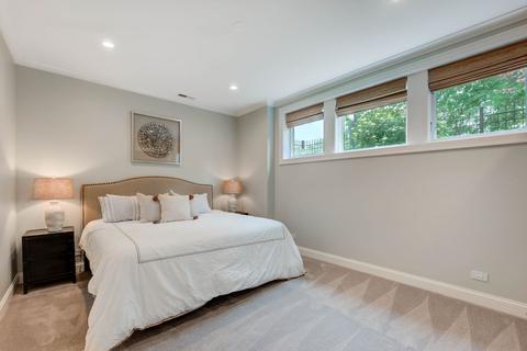 3602 N Artesian Ave, Chicago, IL 60618 photo 35