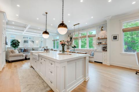 3602 N Artesian Ave, Chicago, IL 60618 photo 9