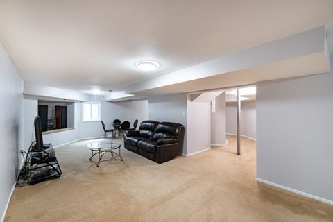 1326 Silver Cir, Bartlett, IL 60103 photo 17