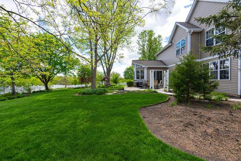 1326 Silver Cir, Bartlett, IL 60103 photo 25
