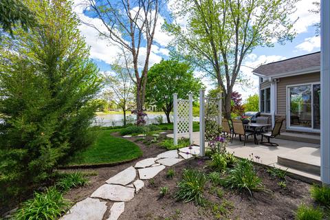 1326 Silver Cir, Bartlett, IL 60103 photo 24