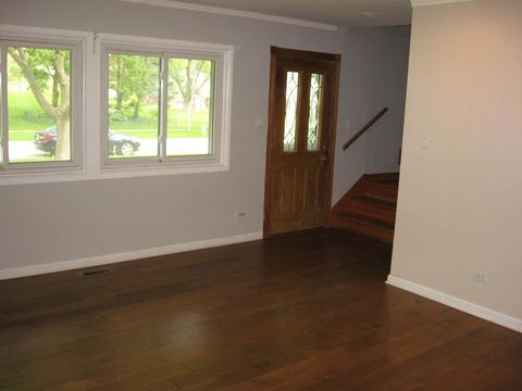 245 Frederick Ln, Hoffman Estates, IL 60169 photo 3