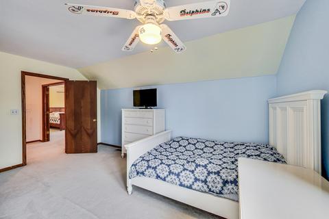 6027 N Emerson St, Rosemont, IL 60018 photo 19