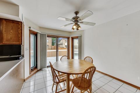 6027 N Emerson St, Rosemont, IL 60018 photo 9