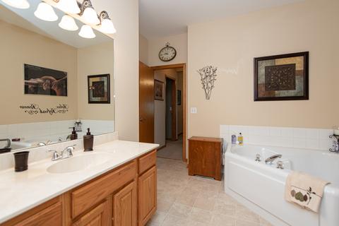 16212 Fairfield Dr, Plainfield, IL 60586 photo 16