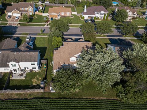16212 Fairfield Dr, Plainfield, IL 60586 photo 35