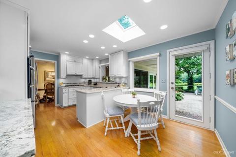 1520 Gamon Rd, Wheaton, IL 60189 photo 5