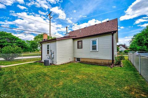 1786 Greenleaf Ave, Des Plaines, IL 60018 photo 15