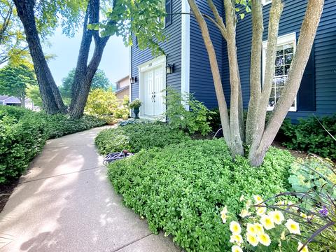 1975 Salem Rd, Elgin, IL 60123 photo 3