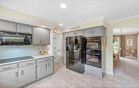 1975 Salem Rd, Elgin, IL 60123 photo 15