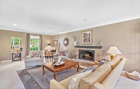 1975 Salem Rd, Elgin, IL 60123 photo 8