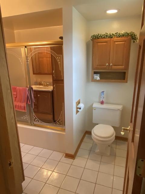638 Juniper Ln, Bartlett, IL 60103 photo 19