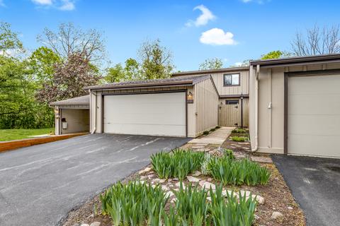 1101 Florimond Dr, Elgin, IL 60123 photo 1