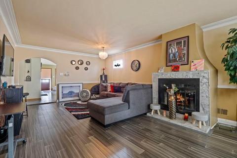 2249 S 25th Ave, Broadview, IL 60155 photo 2