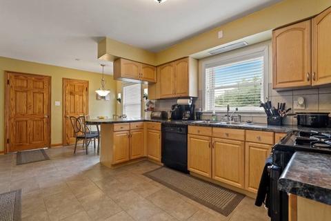 2249 S 25th Ave, Broadview, IL 60155 photo 8