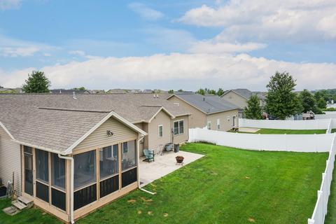5001 Fleming Ln, Bloomington, IL 61705 photo 3