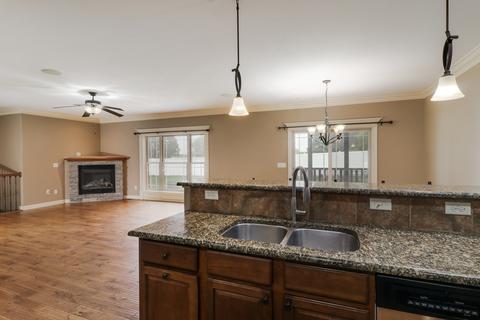 5001 Fleming Ln, Bloomington, IL 61705 photo 14