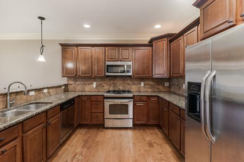 5001 Fleming Ln, Bloomington, IL 61705 photo 12