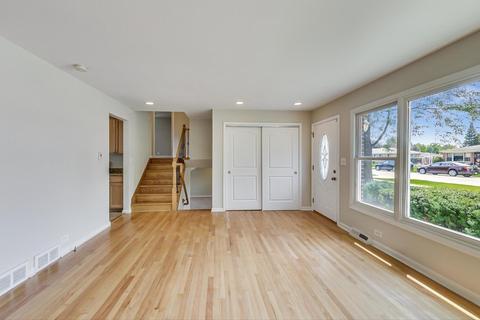 405 Hatlen Ave, Mount Prospect, IL 60056 photo 7