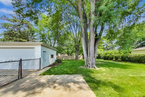 405 Hatlen Ave, Mount Prospect, IL 60056 photo 24