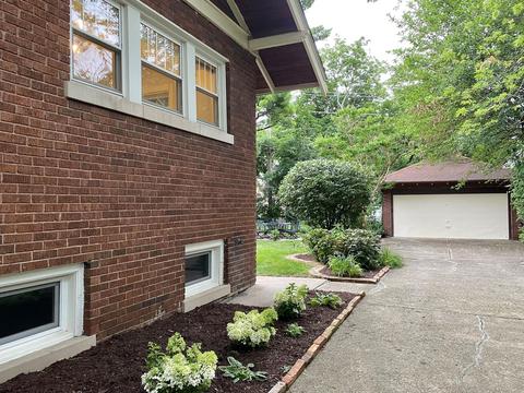 1312 E Prairie Ave, Des Plaines, IL 60016 photo 28