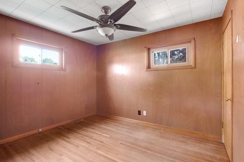 676 Walnut Ave, Elgin, IL 60123 photo 10