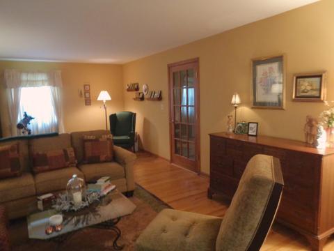 137 William Dr, Elgin, IL 60123 photo 6