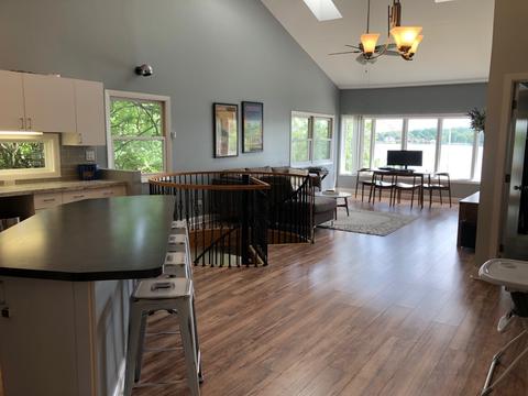 25831 Oak Ln, Ingleside, IL 60041 photo 9
