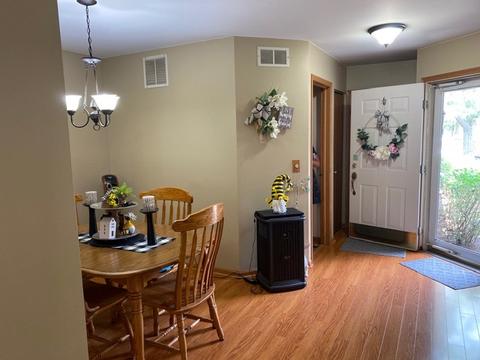 1264 Christopher Ct #43, Elgin, IL 60120 photo 4